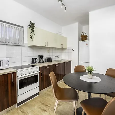 公寓 Lisa By Interhome